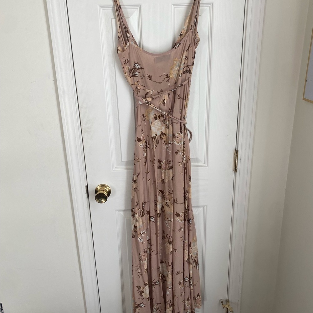 Auguste thé label strappy Maxi Dress in Cream and Tan - Picture 3 of 4